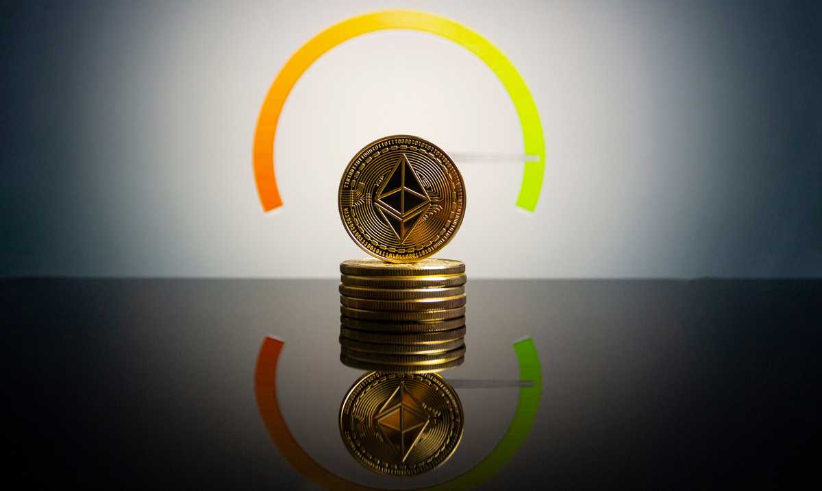 What is Crypto Fear and Greed Index? Should you look at it before buying  crypto?