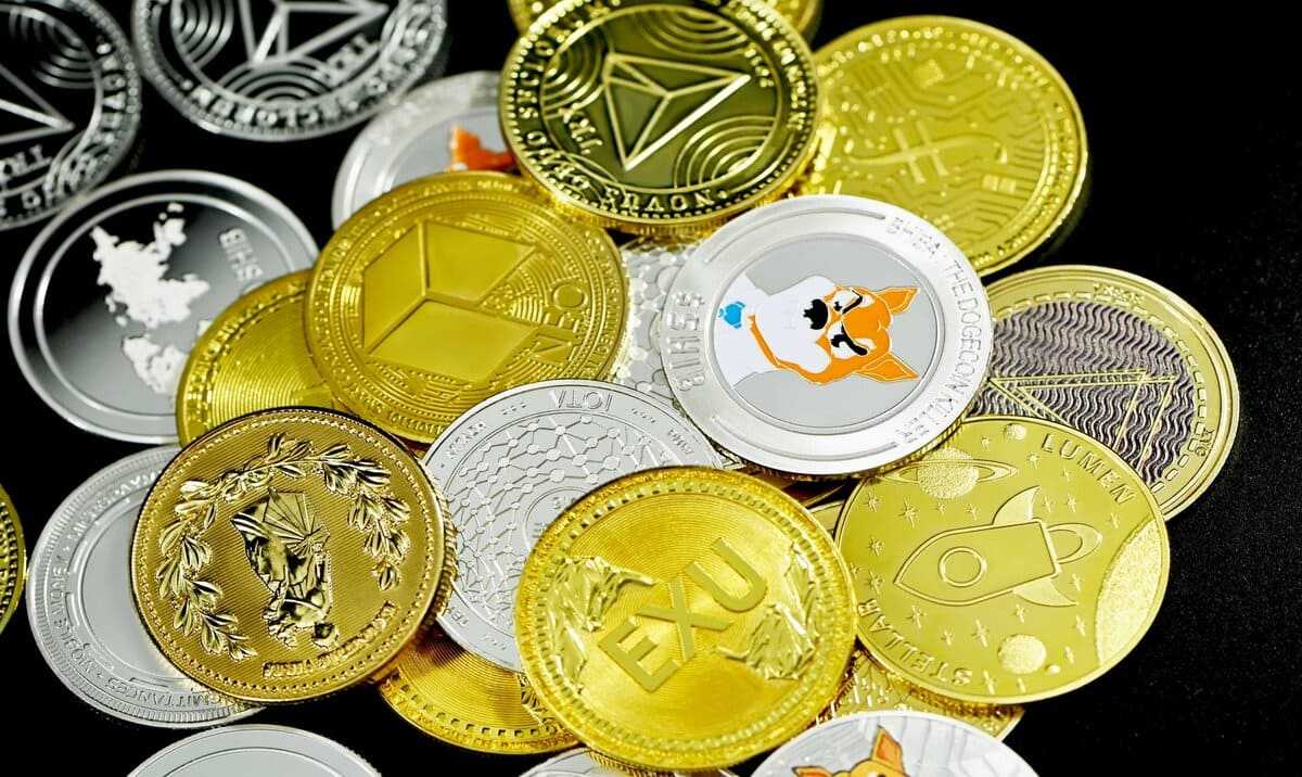 prekyba bitcoin auksu niujorko laikų monetų bazė